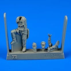 U.S.A.F. Fighter Pilot WWII - 8th Army (European Battlefields) Figure