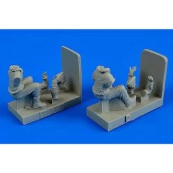 WWII RAF Pilots For Bedford MWD Light Truck (designed To Be Used With Airfix Kits) Figure