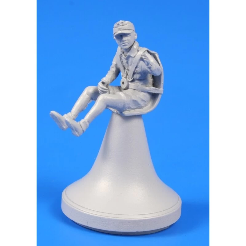 DFS SG-38 Glider Pilot (designed To Be Used With Special Hobby Kits) Figure 3 DFS SG-38 Glider Pilot (designed To Be Used With Special Hobby Kits) Figure