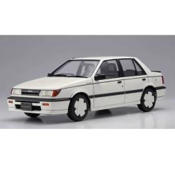 Hasegawa ISUZU GEMINI (JT190) Irmscher HC26 Model Kit