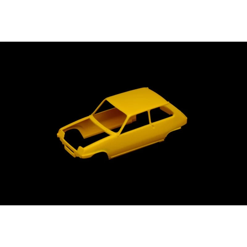 Italeri Renault 5 Model Kit 6 Italeri Renault 5 Model Kit - Image 4