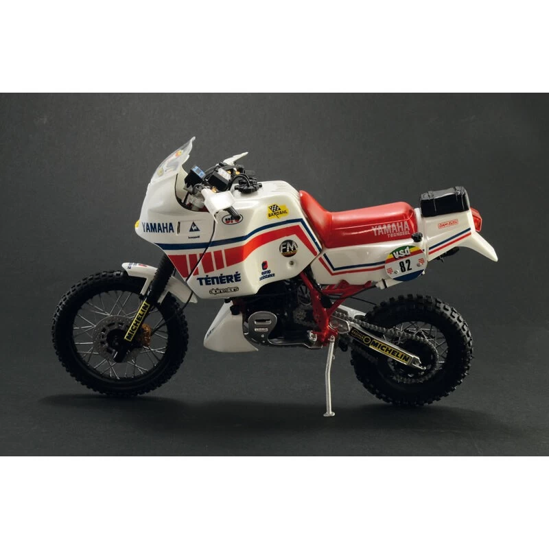 Italeri Yamaha Ténéré 660cc Model Kit 5 Italeri Yamaha Ténéré 660cc Model Kit - Image 3