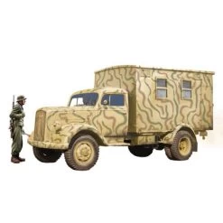 Italeri Opel Blitz Radio Model Kit