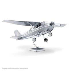 Metal Earth MetalEarth Aviation: CESSNA SKYHAWK 11.4x9.2x2.5cm, Metal 3D Model With 1 Sheet, On Card 12x17cm, 14+ -Professional Model Toy Store metal earth 5061045 metalearth aviation cessna skyhawk 11 4x9 2x2 5cm 1