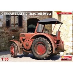 German Traffic Tractor D8532 Model Kit