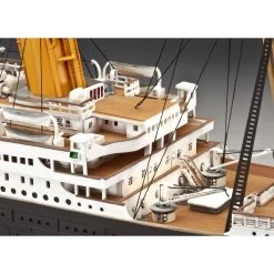 Revell R.M.S Titanic 100th Anniversary Edition Includes 6 Paints Glue And Brush 3 Postcards Replica Menu And Replica Promotional Brochu -Professional Model Toy Store revell rv5715 r m s titanic 100th anniversary edition includes 6 paint 3