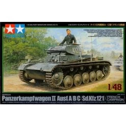 Tamiya German Panzerkampfwagen II Ausf.A/B/C (Sd.Kfz.121) French Campaign Model Kit