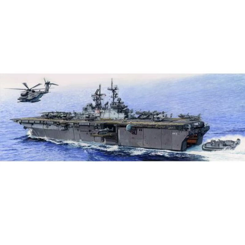 Trumpeter Uss Iwo Jima Lhd-7 Model Kit 4 Trumpeter Uss Iwo Jima Lhd-7 Model Kit - Image 2