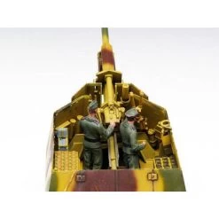 Trumpeter 10.5cm LeFH (Sf) Auf Geschutzwagen 39H(f) Model Kit -Professional Model Toy Store trumpeter tu00353 10 5cm lefh sf auf geschutzwagen 39hf 5
