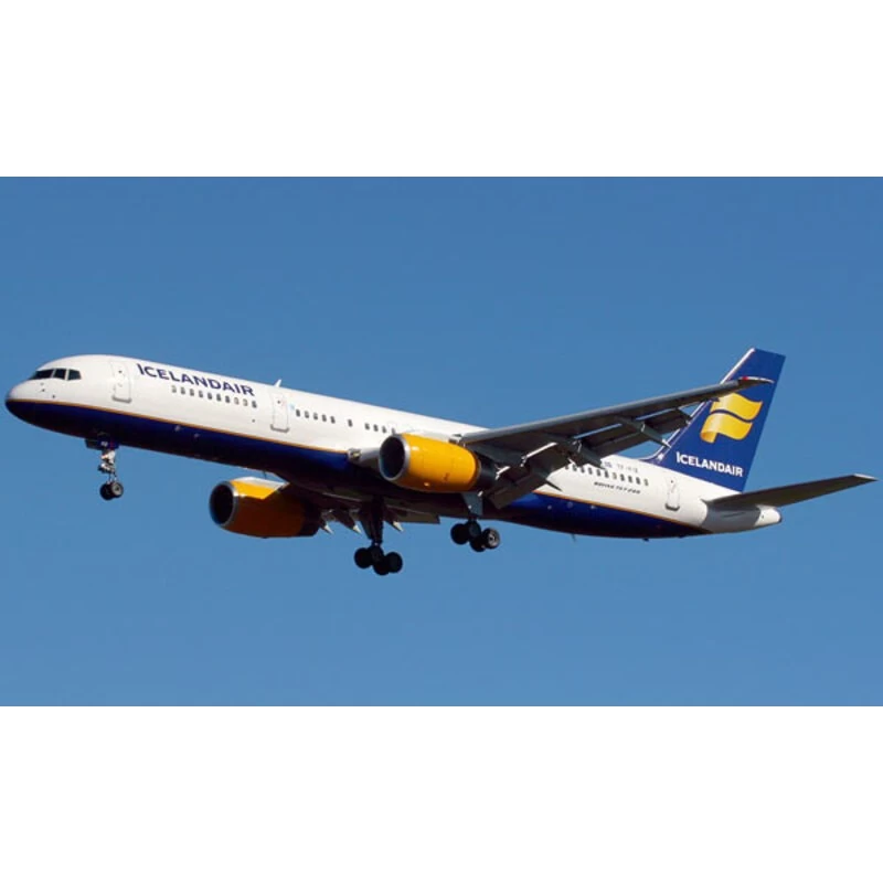 Zvezda Boeing 757-200 Model Kit 3 Zvezda Boeing 757-200 Model Kit